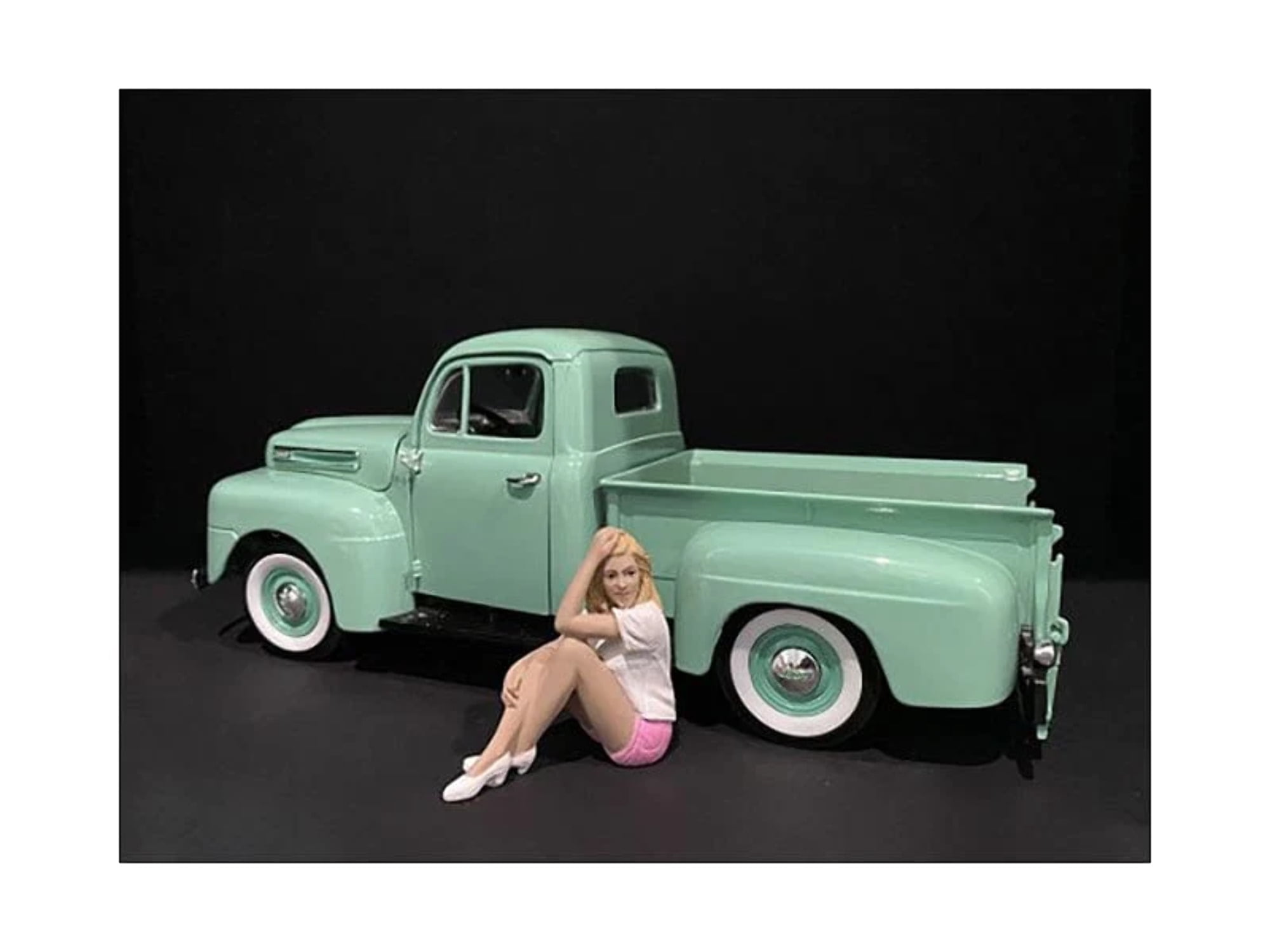 Picture of American Diorama 38339 Car Girl in Tee Madee Figurine for 1 by 24 Scale Models