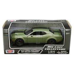79350grn 1-24 Scale 2018 Dodge Challenger SRT Hellcat Widebody Green Metallic & Black Stripes Diecast Model Car