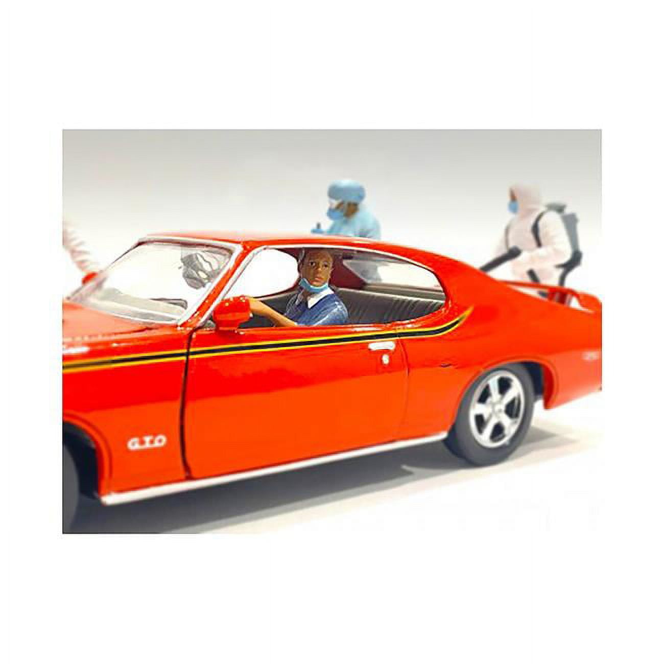 Picture of American Diorama 76369 Hazmat Crew Figurine III for 1-24 Scale Models Car