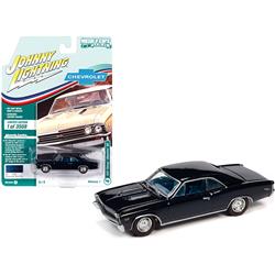 Picture of Johnny Lightning JLMC025-JLSP138B Series 0.16 4 Diecast Model Car for 1967 Chevrolet Chevelle SS Deepwater Blue Metallic with Blue Interior Limited Edition To Worldwide Muscle Cars USA - 3508 Pieces