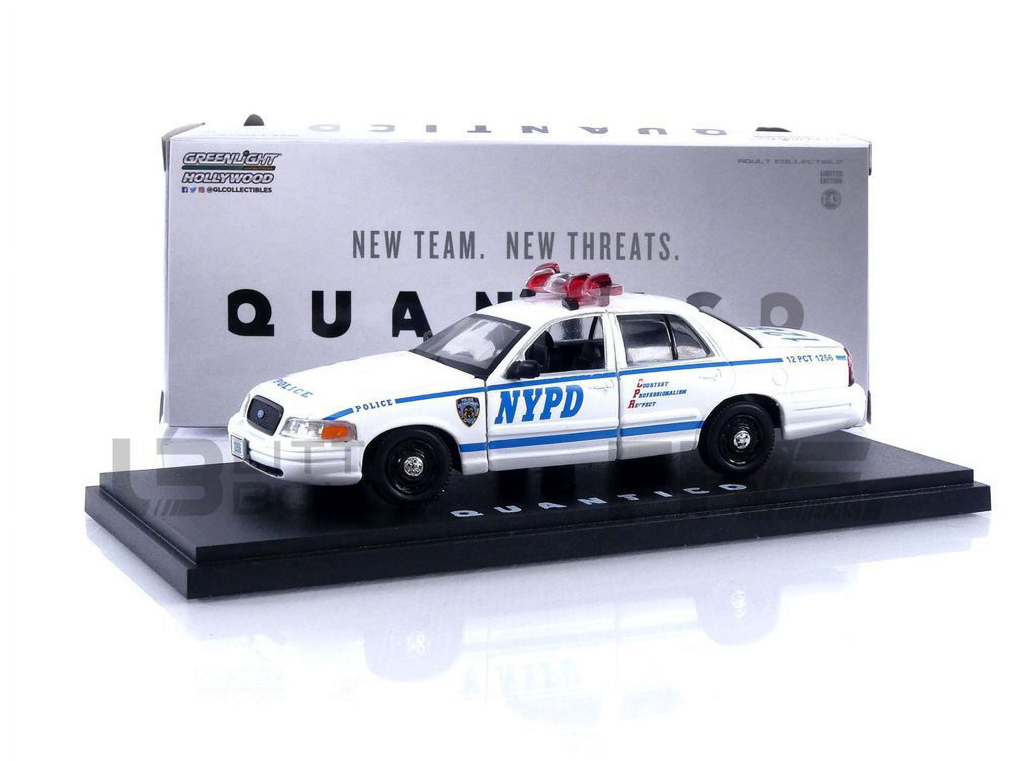 86633 2003 Ford Crown Victoria Police Interceptor NYPD New York City Police Dept Quantico 2015-2018 TV Series 1 by 43 Scale Diecast Model Car, White -  GreenLight