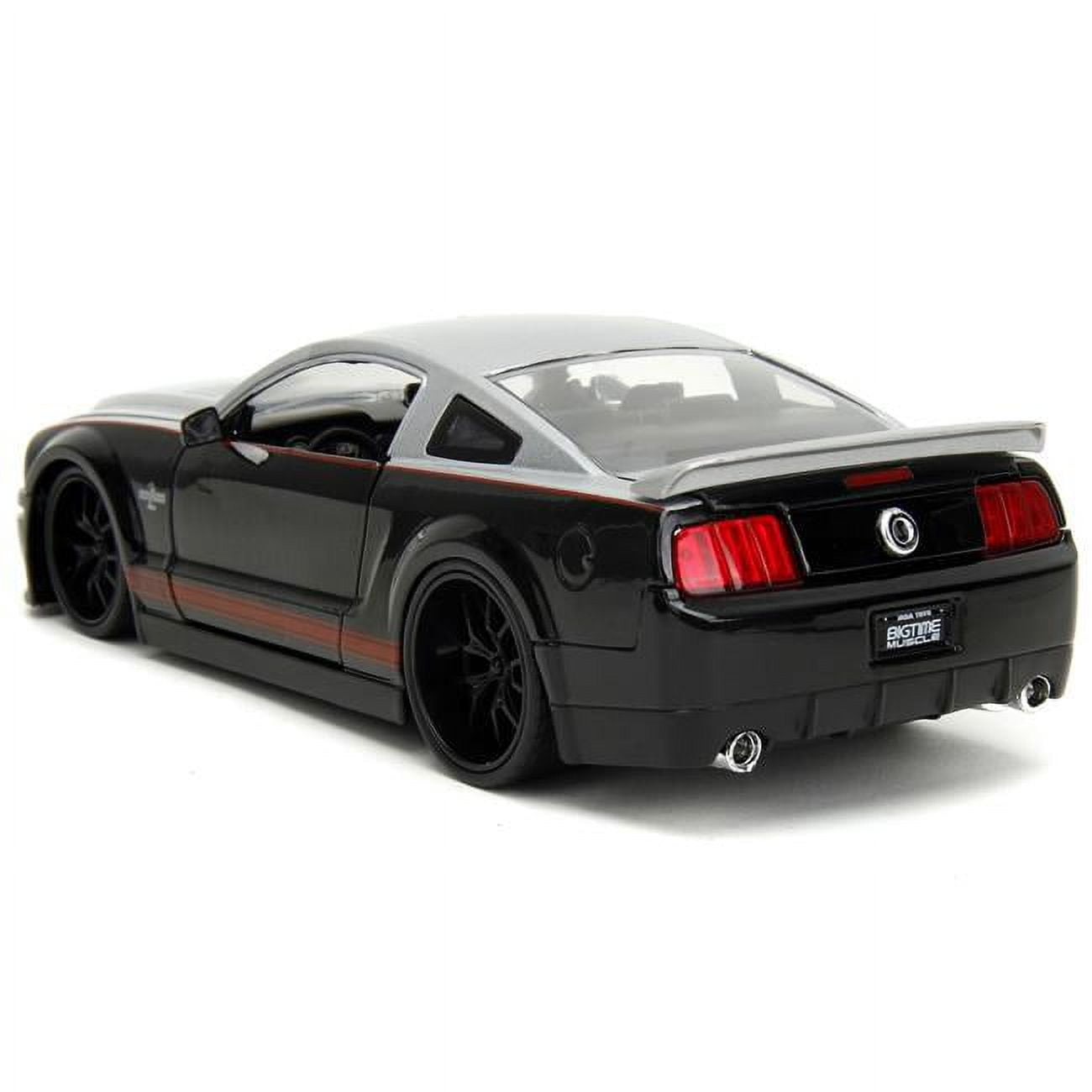 2008 Ford Shelby Mustang GT-500KR Silver & Black with Red Stripes Bigtime Muscle Series 1-24 Scale Diecast Model Car -  Endless Games, EN2952036