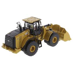 CAT Caterpillar 972 XE Wheel Loader with Operator High Line Series 1-50 Diecast Model, Yellow