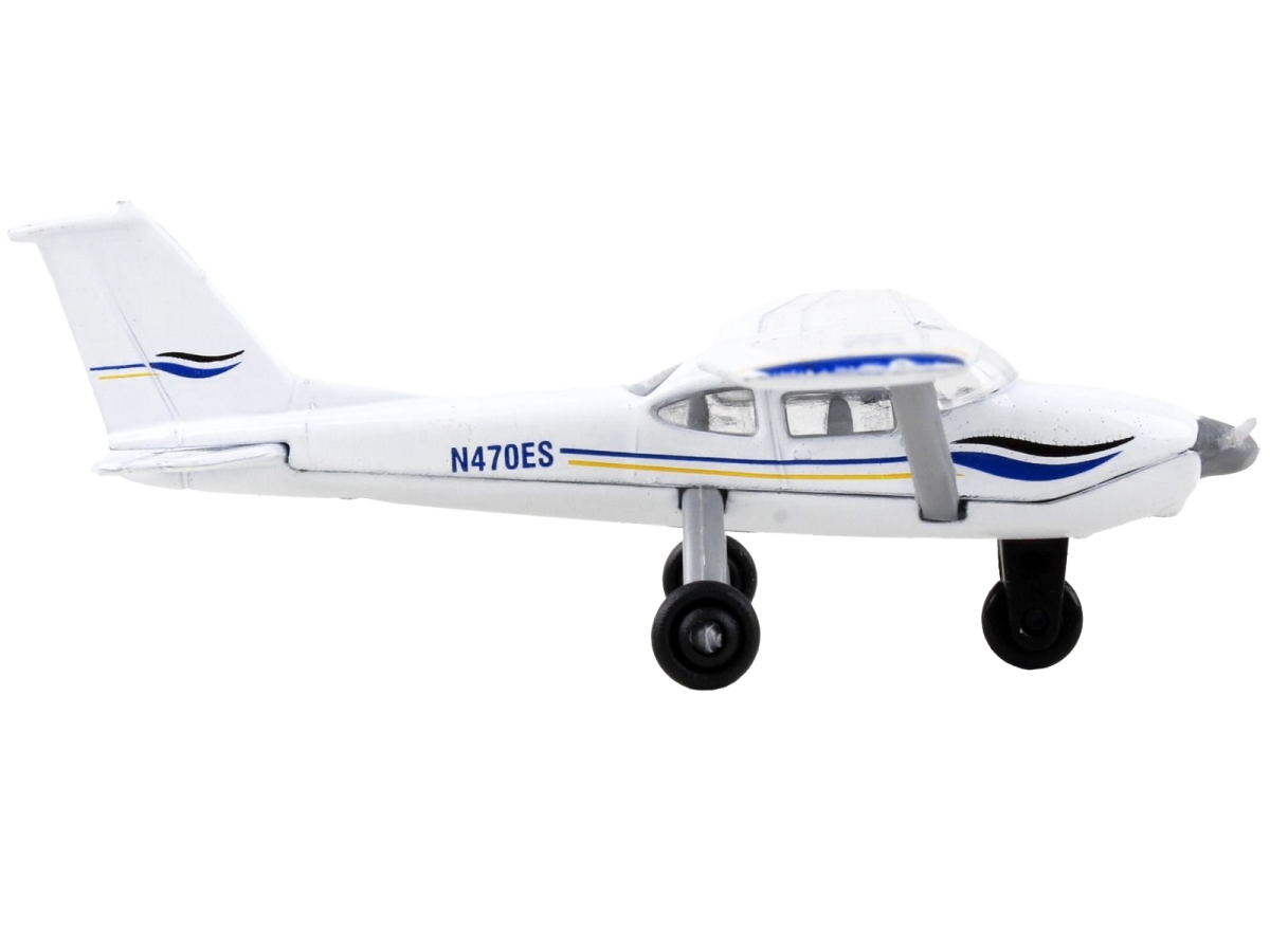 RW065 Cessna 172 Aircraft with Stripes N470ES with Runway Section Diecast Model Airplane, White, Blue & Yellow