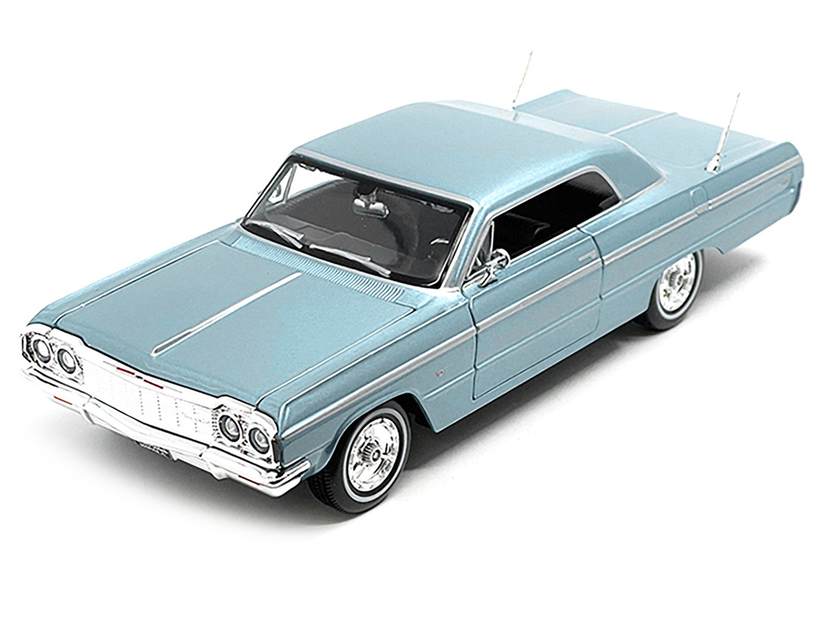Diecast Model Car - 1964 Chevrolet Impala SS - Blue Metallic - 1:26 Scale - Special Edition