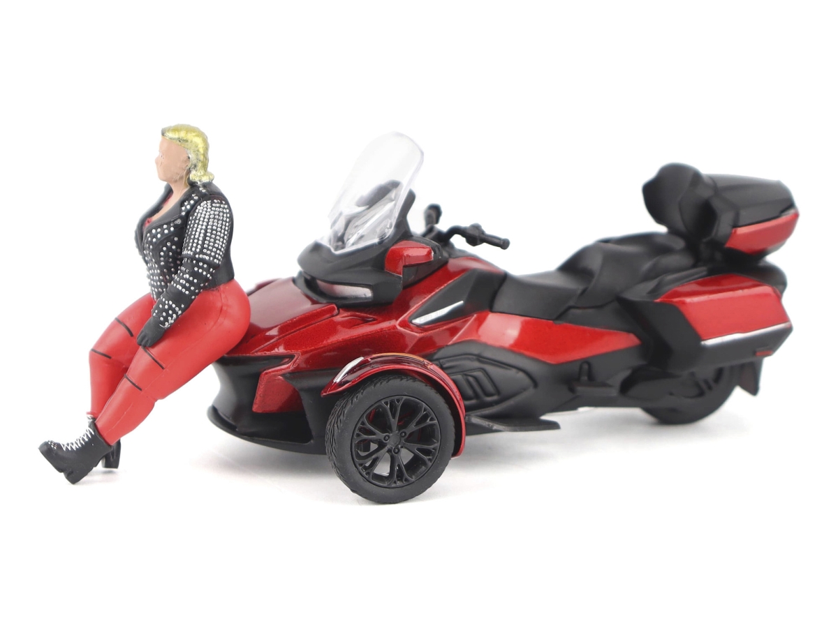60017 Can-Am Spyder RT Limited 3-Wheel Deep Marsala Red Metallic with Driver Figure 1 by 32 Scale Diecast Model Motorcycle