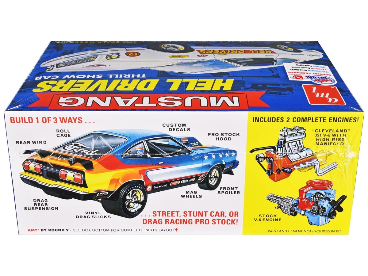 1475 Skill 2 Model Kit 1977 Ford Mustang Hell Drivers Thrill Show Car 1-25 Scale Model Car