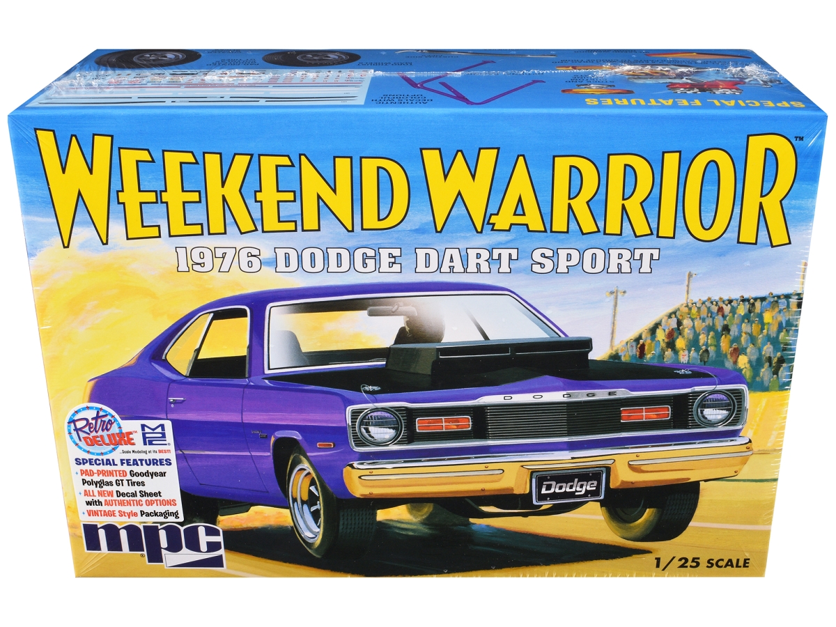 1019 Skill 2 Model Kit 1976 Dodge Dart Sport Weekend Warrior 1-25 Scale Model Car