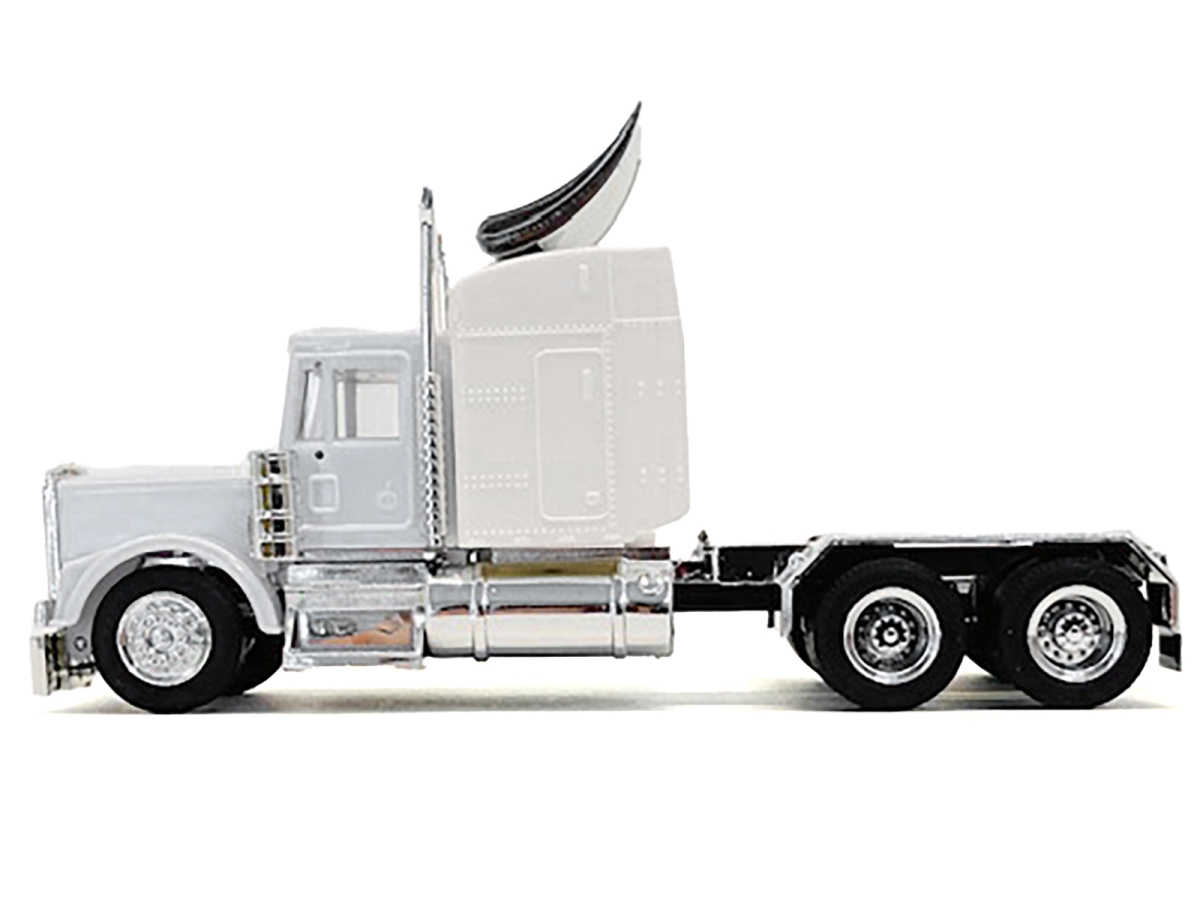 025251W 1-87 Scale Kenworth W900 Sleeper Cab HO Plastic Model Car - White