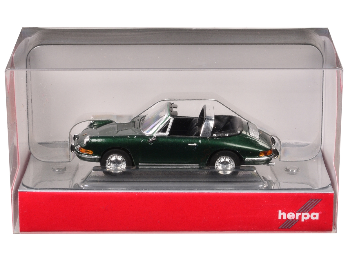 033732GRN Porsche 911 Targa Green Metallic 1-87 Scale HO Plastic Model Car