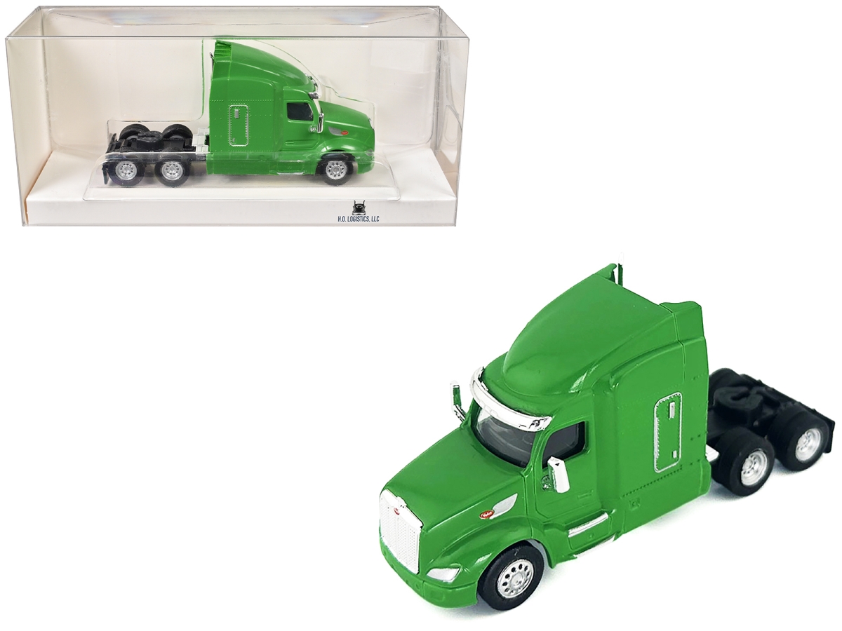 HL-57904 Peterbilt 579 Sleeper Cab Lime Green 1-87 HO Scale Plastic Model Car