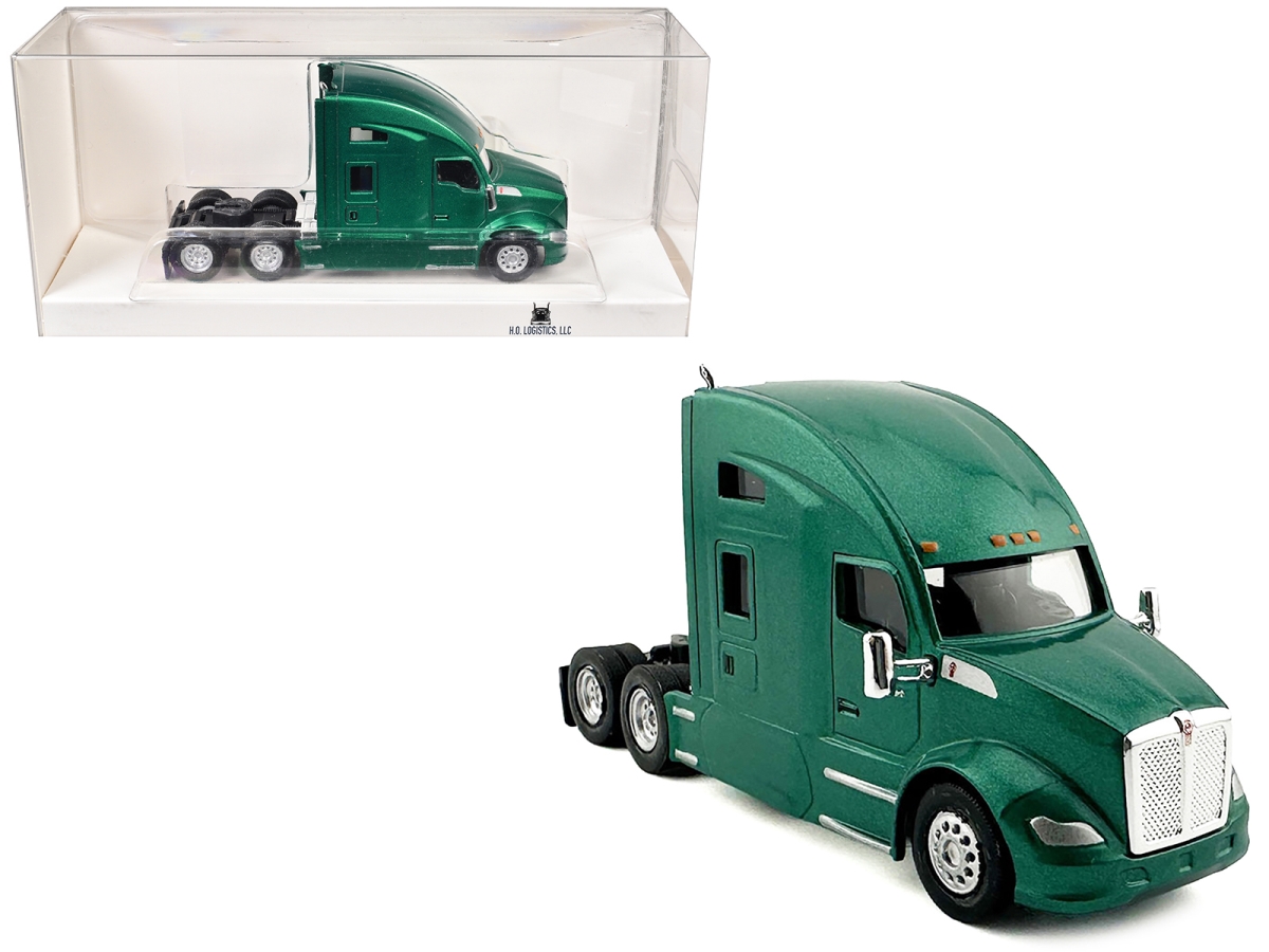 HL-68005 Kenworth T680 Sleeper Cab Green Metallic 1-87 HO Scale Plastic Model Car