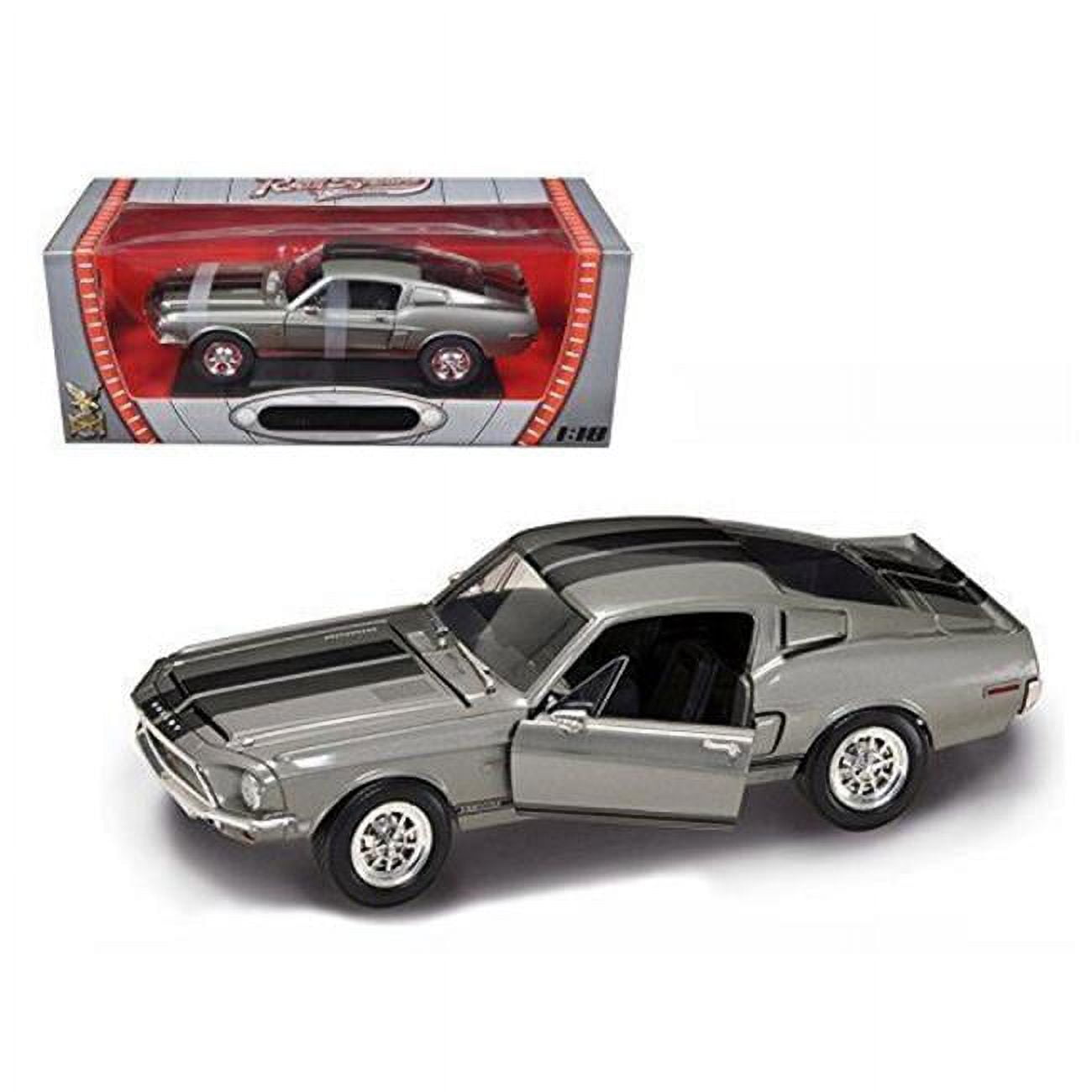 1 by 18 1968 Shelby GT 500KR Diecast Model Car - Silver