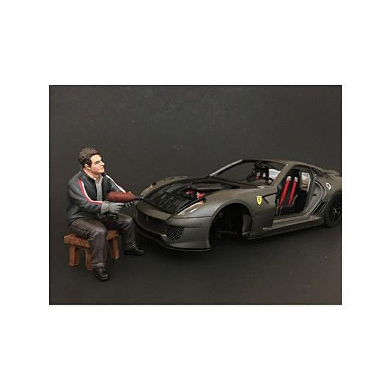 Picture of American Diorama 38262 Chop Shop Mr. Lugnut Figure for 1 isto 24 Diecast Model Car