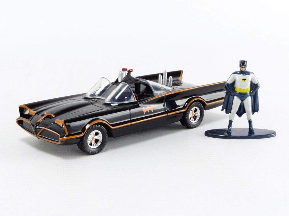Jada  1966 Batmobile with Diecast Batman Figurine Batman 1966-1968 Classic TV Series DC Comics Hollywood Rides Series 1-32 Diecast Model Car -  Jada Toys, JA95817