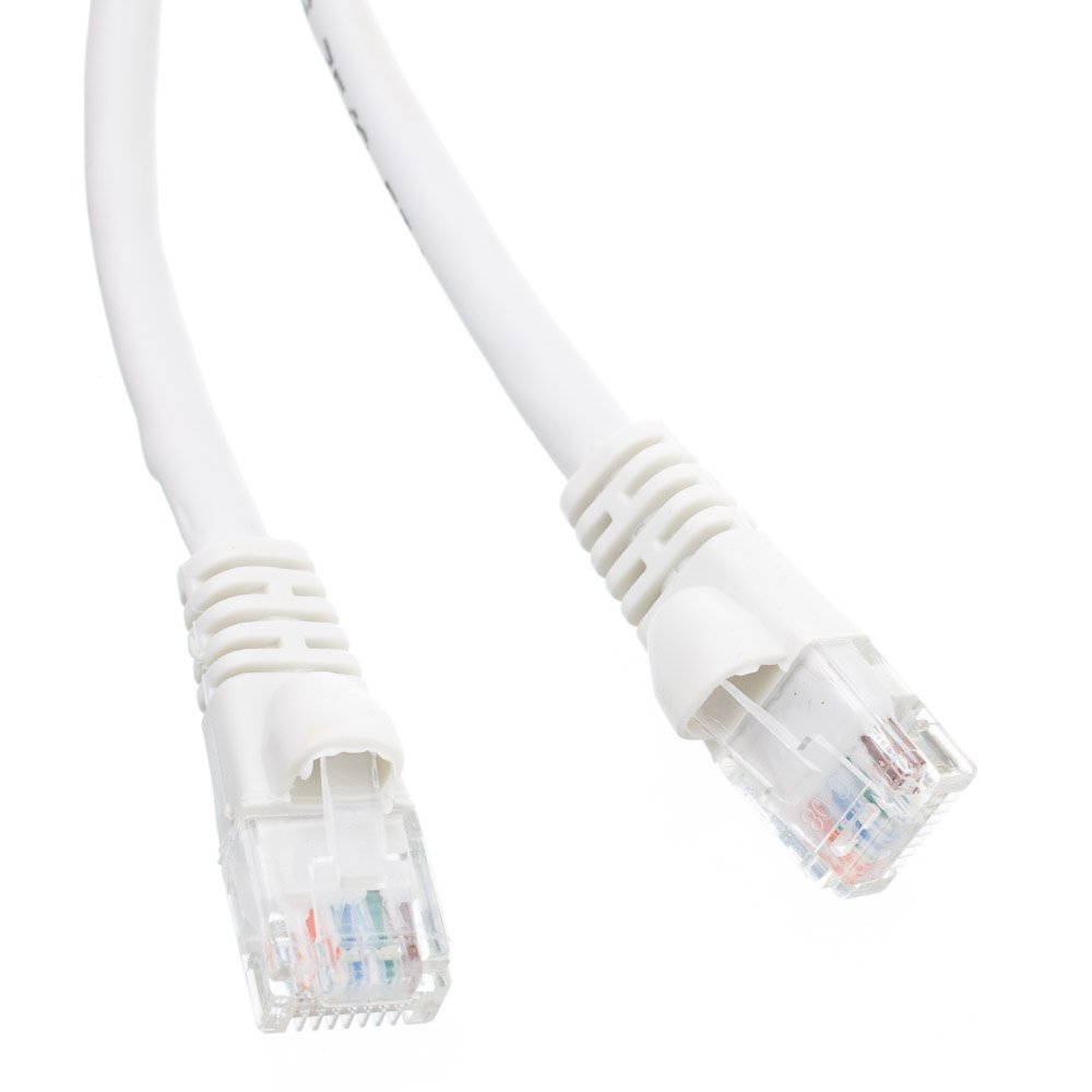 CableWholesale 10X6-09107 Cat5e White Ethernet Patch Cable- Snagless Molded Boot- 7 foot
