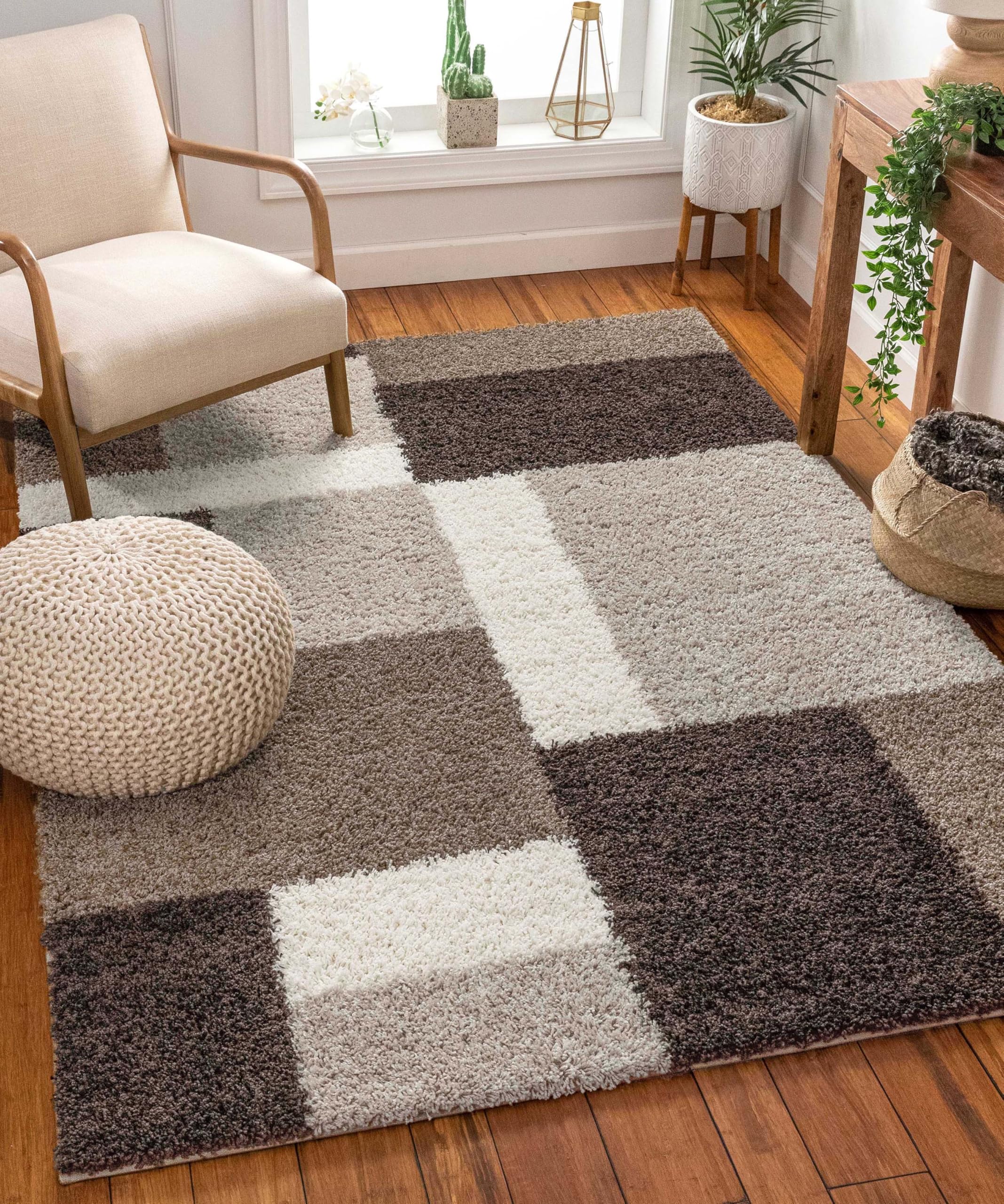 Madison Shag Cubes 5 ft. x 7 ft. 2 in. Rectangular Area Rug in Beige/Brown