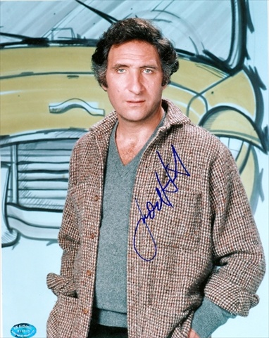 Picture of Autograph Warehouse 30129 Judd Hirsch Autographed 8 x 10 Photo Taxi