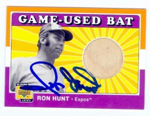 56232 Ron Hunt Autographed Baseball Card Montreal Expos 2001 Upper Deck Decade No .B-Rh Game Used Bat Piece