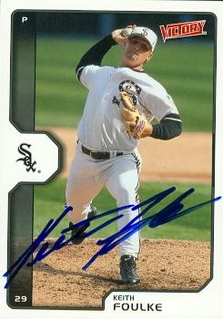Picture of Autograph Warehouse 69701 Keith Foulke Autographed Baseball Card Chicago White Sox 2002 Ud Victory No. 208