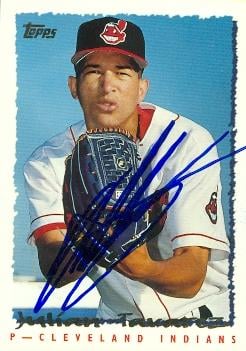 AUTOGRAPH WAREHOUSE