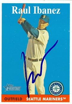 82108 Raul Ibanez Autographed Baseball Card Seattle Mariners 2007 Topps Heritage No .415 -  Autograph Warehouse