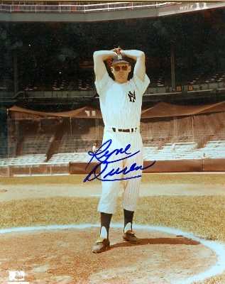 Ryne Duren Autographed 8 x 10 Photo New York Yankees Image No .2