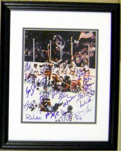 Picture of Autograph Warehouse 84588 1980 United States Olympic Hockey Team Autographed 8 x 10 Photo Signed By 20 Players And Coach Herb Brooks The Miracle On Ice Matted And Framed