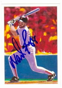 88623 Wade Boggs Autographed Baseball Card Boston Red Sox 1990 Score No. 17