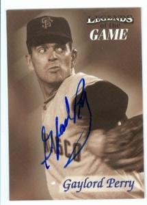 Gaylord Perry autographed Baseball Card (San Francisco Giants) 1998 Fleer Legends of the Game #23 - Autographed Baseball Cards