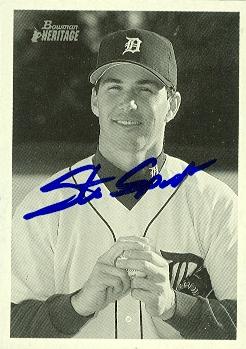 AUTOGRAPH WAREHOUSE