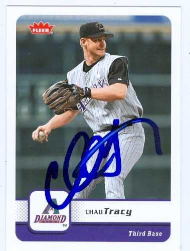 AUTOGRAPH WAREHOUSE