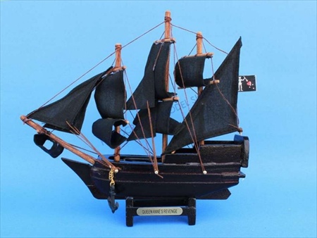 Blackbeards Queen Annes Revenge 7 in. Decorative Model Pirate Ships