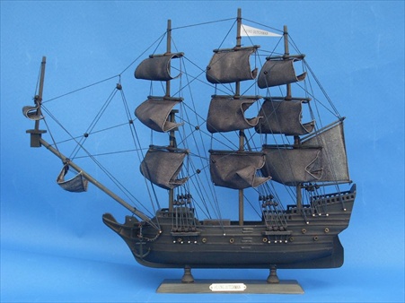 Picture of Handcrafted Model Ships Dutchman 20 Flying Dutchman 20 in. Decorative Model Pirate Ships