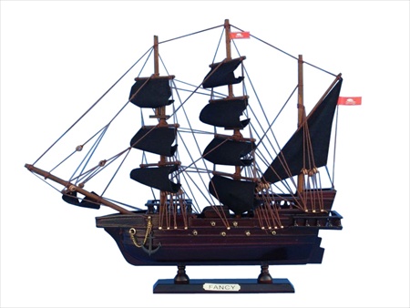 Henry Averys The  in. Decorative Model Pirate Ships
