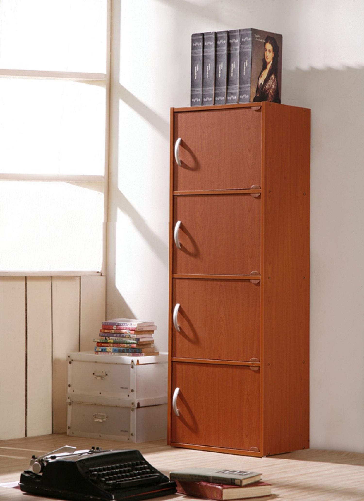 4 Door Cabinet