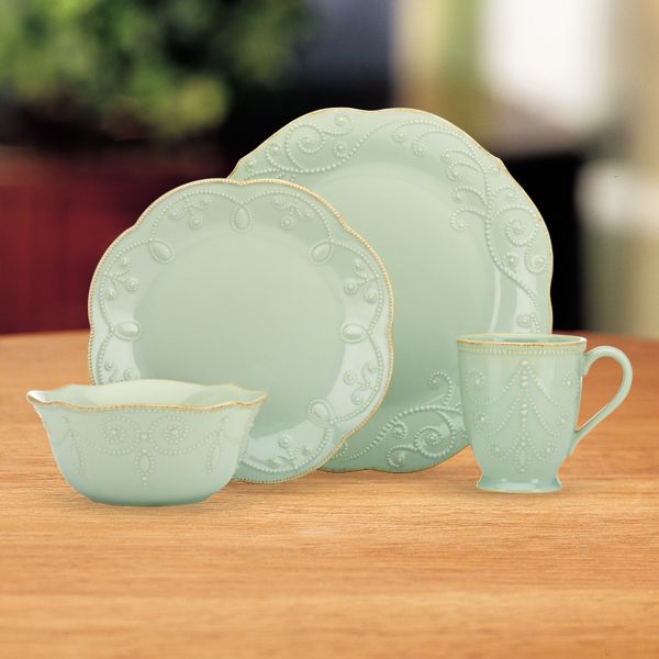 Picture of Lenox 824431 French Perle Blue- 4 Piece Place Setting