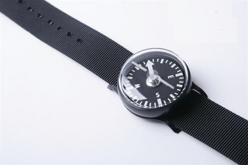 Picture of Cammenga J582 Phosphorescent Military Wrist Compass