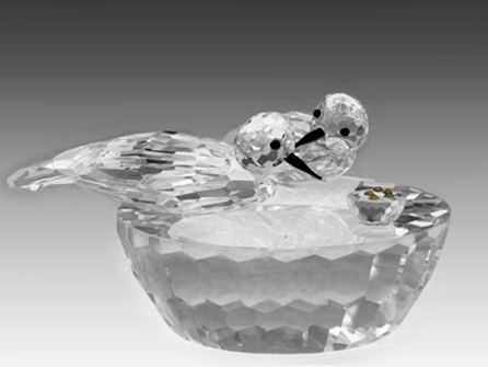 Picture of Asfour Crystal 611-65 4.33 L x 2.75 H in. Crystal Sparrows Eating Birds Figurines