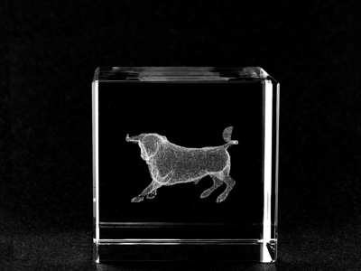 Picture of Asfour Crystal 1159-50-117 2 L x 2 H x 2 W in. Crystal Laser-Engraved Bull Animals and Nature Laser-Cut