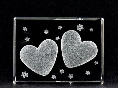 Picture of Asfour Crystal 1162-70-09 2.75 L x 2 H x 1 W in. Crystal Laser-Engraved Two Hearts Love & Hearts Laser-Cut