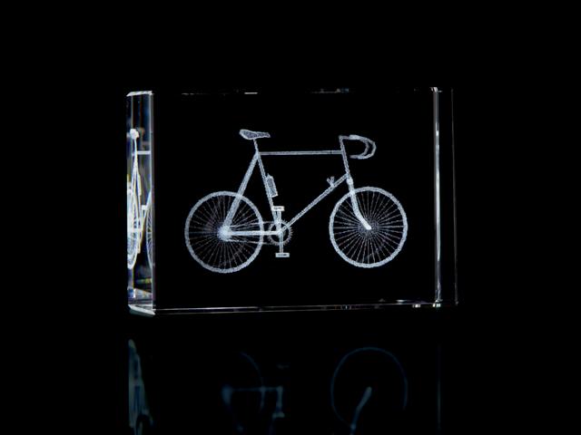 Picture of Asfour Crystal 1162-70-39 2.75 L x 2 H x 1 W in. Crystal Laser-Engraved Bicycle Transportation Laser-Cut