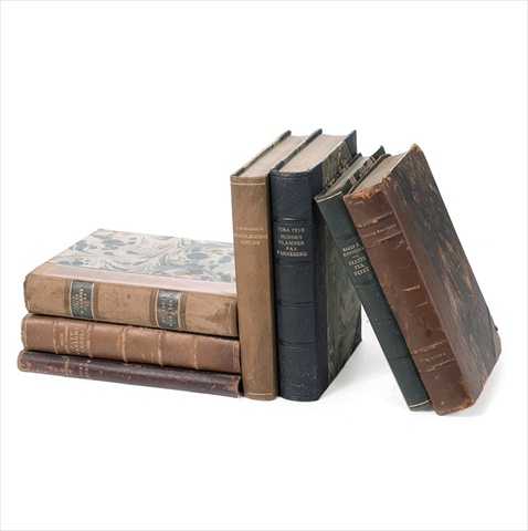 Picture of Deco Home Antique Books