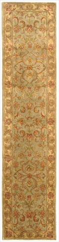 SAFAVIEH