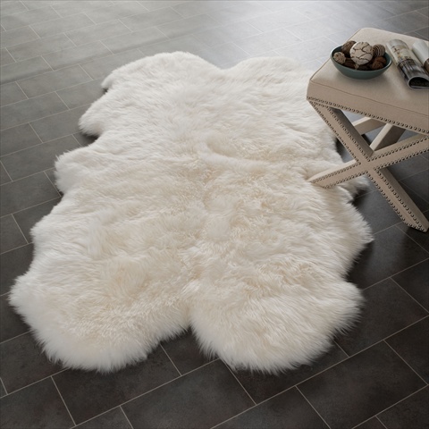 Picture of Safavieh SHS211A-3 3 x 5 ft. Small Rectangle White Sheepskin Shag Rug