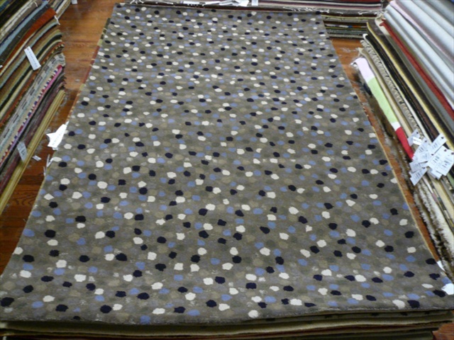 SAFAVIEH