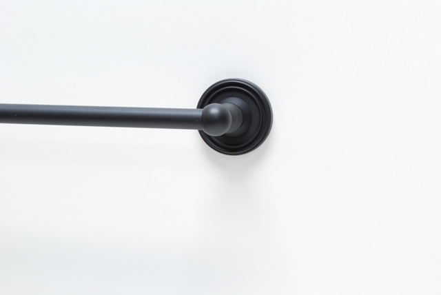 2224BK 24 in. Towel Bar- Black
