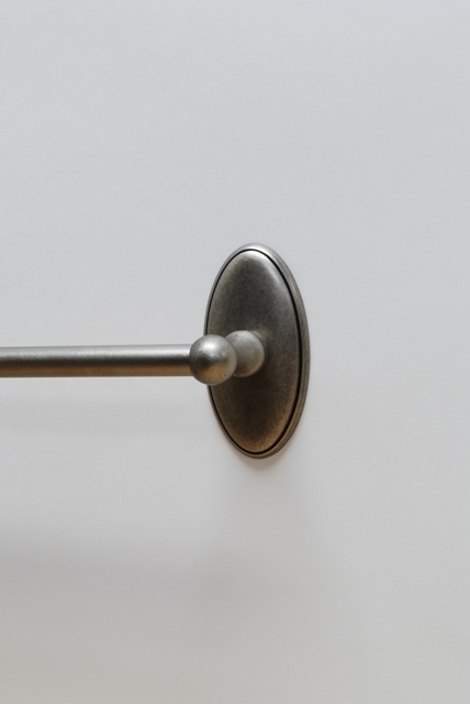 18 in. Towel Bar, Aged Pewter