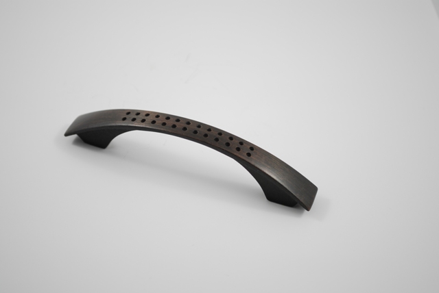 10261VB Cabinet Pull- Venetian Bronze