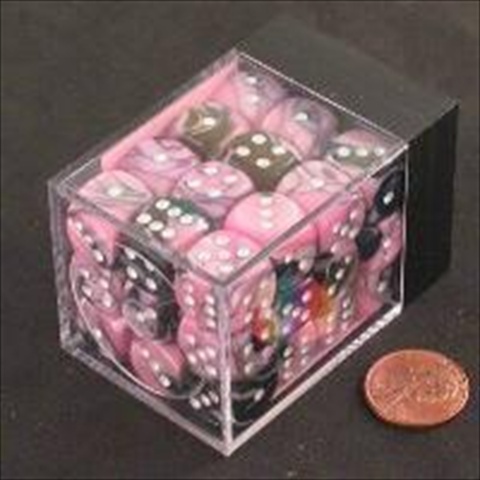 Manufacturing 26830 D6 Cube Gemini Set Of 36 Dice - Black & Pink With White Numbering - 12mm